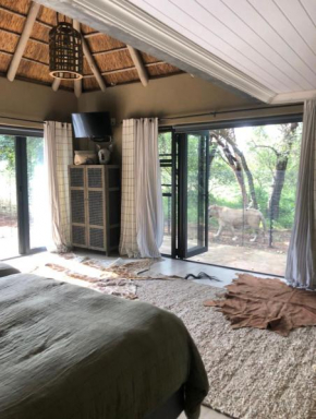 Simba Safaris Lodges & Exotic Game Farm
